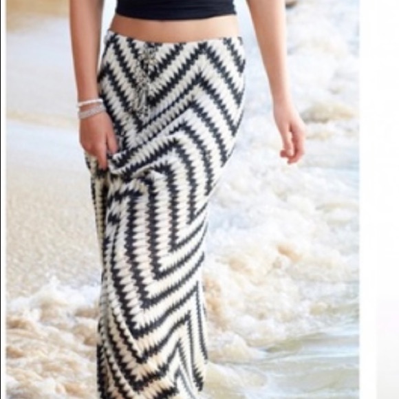 Calypso St Barth Ancilla Maxi Skirt - Picture 5 of 8